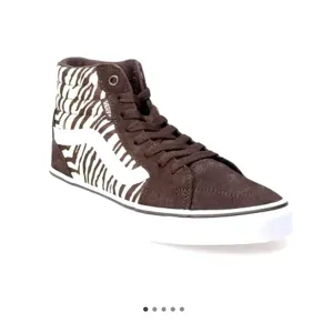 New Women’s Filmore Hi Canvas Suede Vans