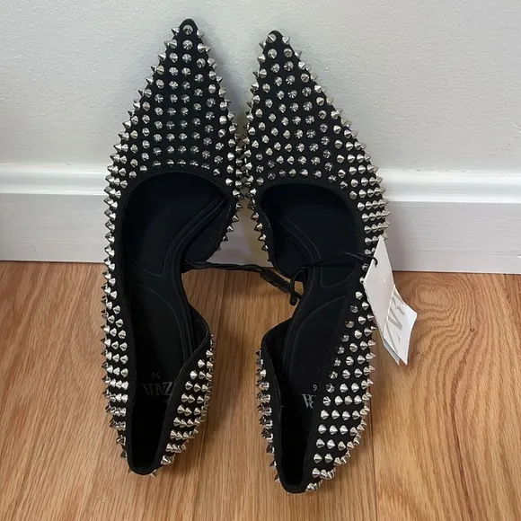 New! Zara Black Studded Women's Shoes in size 6.