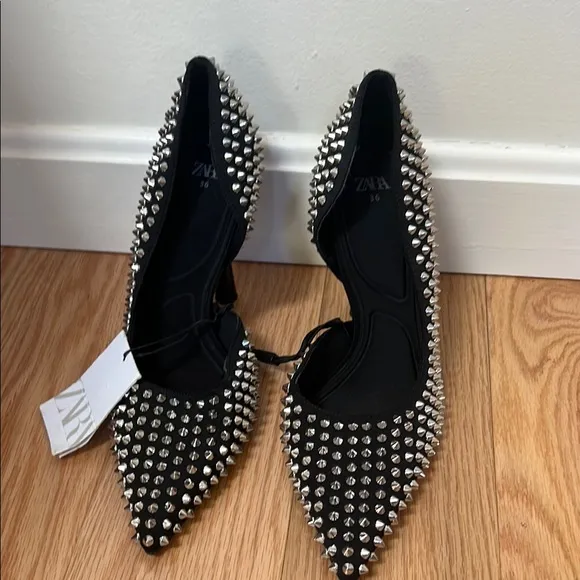 New! Zara Black Studded Women's Shoes in size 6.