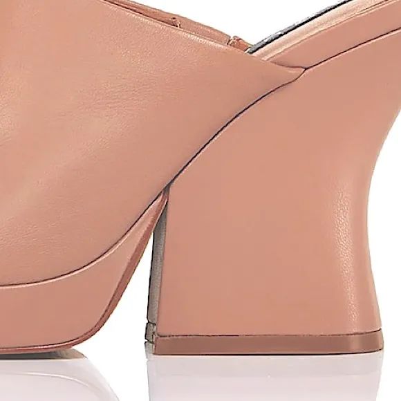 NIB 8.5/8  100% leather wedge tan platform heel mules slip on nude sandals Dani