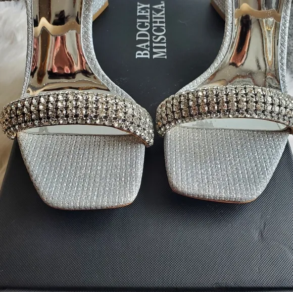 NIB Badgley Mischka 'Frankie' Heeled Sandal, Size 8.5