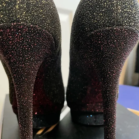NIB BRIAN ATWOOD BFFONTANNE IN GOLD / BLACK TX SIZE 9M