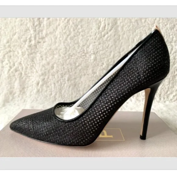 NIB SJP by Sarah J Parker Fishnet Fawn Black Mesh Glow Pumps EU 39.5 US 9 100mm
