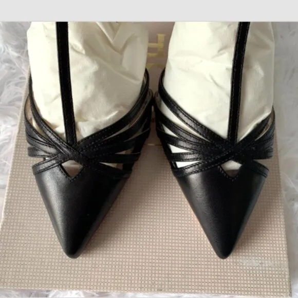 NIB SJP by Sarah Jessica Parker Carrie Black T-Strap Pumps EU 39 US 8.5 100mm