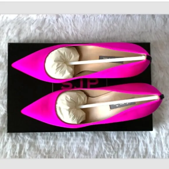 NIB SJP by Sarah Jessica Parker Fawn Satin Pumps EU 38.5 US 7.5 Pink Candy 70mm