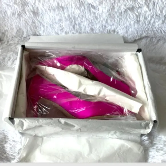 NIB SJP by Sarah Jessica Parker Fawn Satin Pumps EU 38.5 US 7.5 Pink Candy 70mm