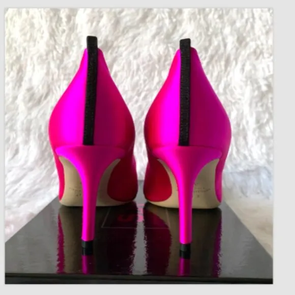 NIB SJP by Sarah Jessica Parker Fawn Satin Pumps EU 38.5 US 7.5 Pink Candy 70mm