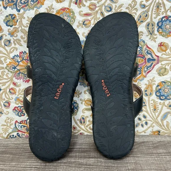NIB Taos Footwear Women’s Gemma Black Leather Sandals Adjustable Straps Marble 8
