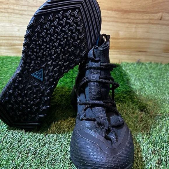 Nike ACG Air Terra GoreTex Shoes Black