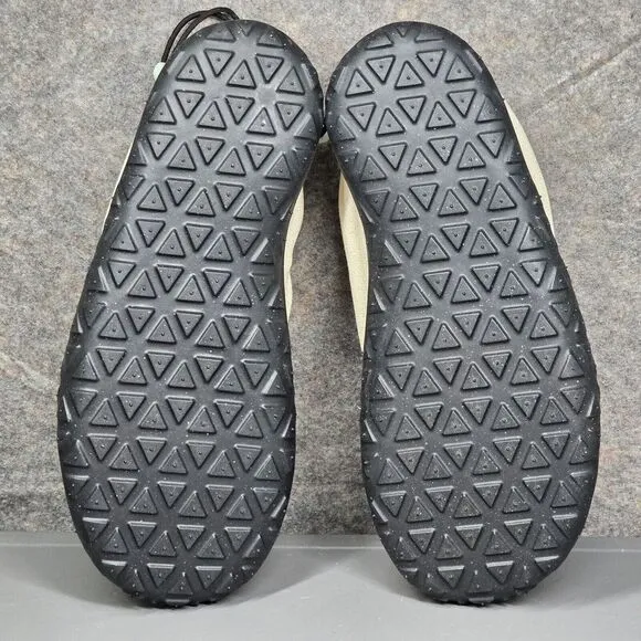 Nike ACG Moc Men's‎ 11 Shoes Summit White and Black DZ3407-100