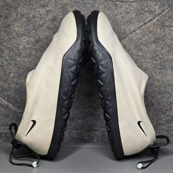 Nike ACG Moc Men's‎ 11 Shoes Summit White and Black DZ3407-100