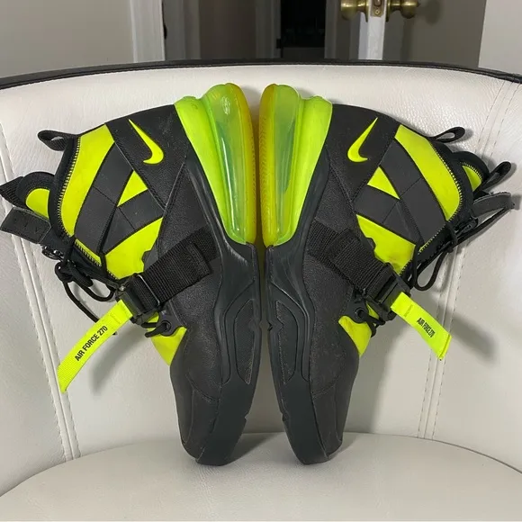 Nike Air Force 270 Utility 270s Black Volt AQ0572-001 Mens Size 10.5 RARE