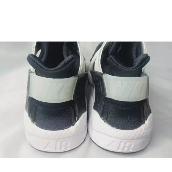 Nike Air Huarache OG Orca Men's Size 7.5 Shoes Black~White