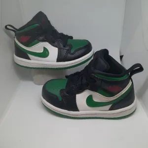 Nike Air Jordan 1 Mid  Black Pine Green