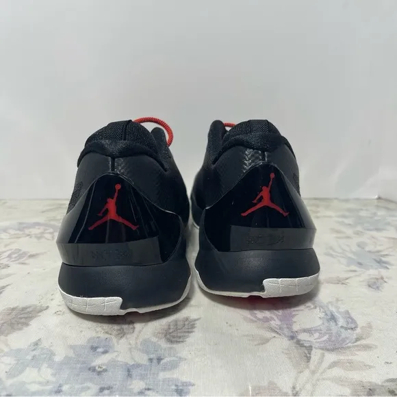Nike Air Jordan CP3 VIII Youth Kid's Shoes Size 6Y Black Infrared 684876-023