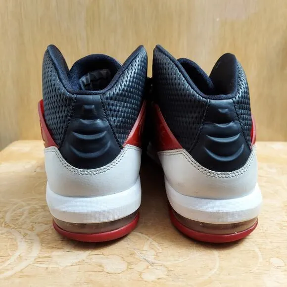 Nike Air Jordan Incline 705796-001 Men's US 9.5 Black Red Basketball Shoes EUC