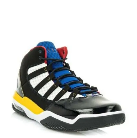 Nike Air Jordan Max Aura Rivalas Black /white basketball CQ9451-001 size…
