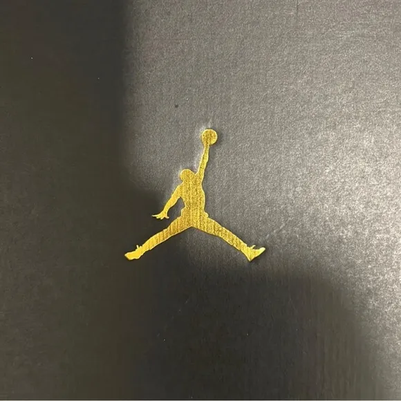 Nike air Jordan red and black perfect condition