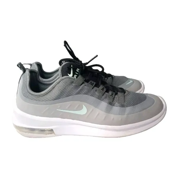 Nike Air Max Axis Women's Shoes Size 8 White~Black~White AA2168-100