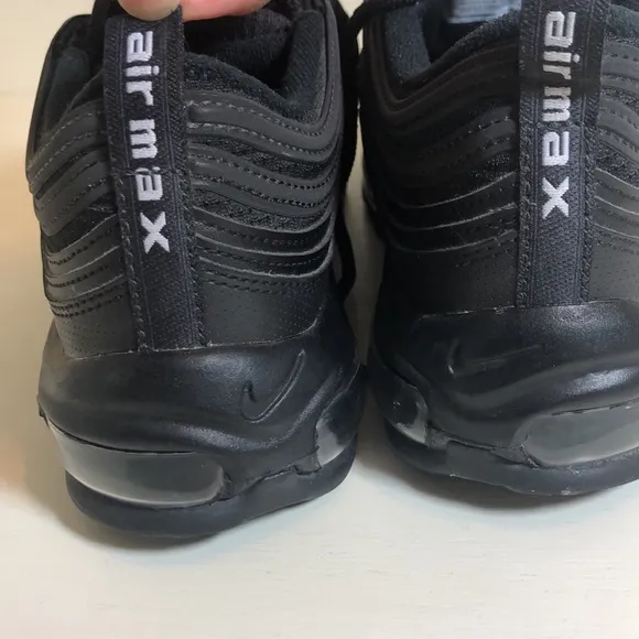 Nike Air Max Black Kids Shoes Size 4.5Y