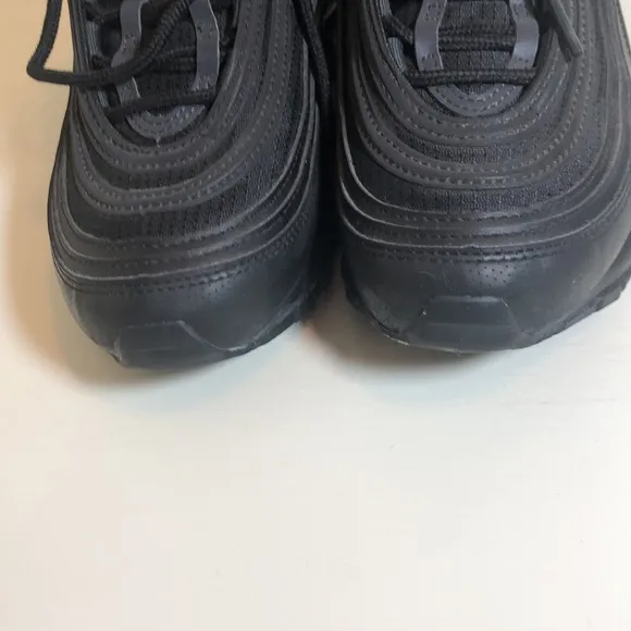 Nike Air Max Black Kids Shoes Size 4.5Y