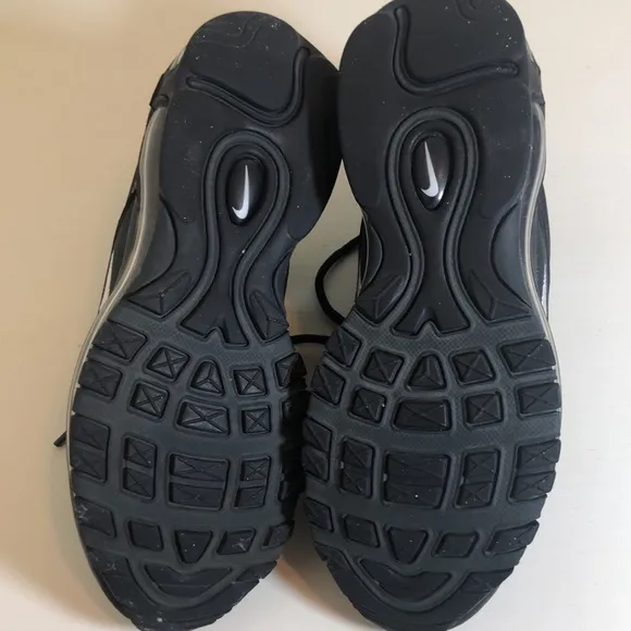 Nike Air Max Black Kids Shoes Size 4.5Y