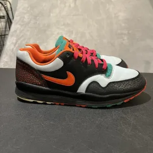 Nike Air Safari SE Supreme Tech Mens 10 Multicolor AO3298-002 Athletic Sneakers