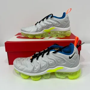 Nike Air Vapormax Plus Shoes DQ4695-001 Photon Dust / Black-Volt woman size 7