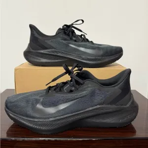 Nike Air Zoom Winflo Mens Size 13 Shoes Black Anthracite CJ0291-001 Running