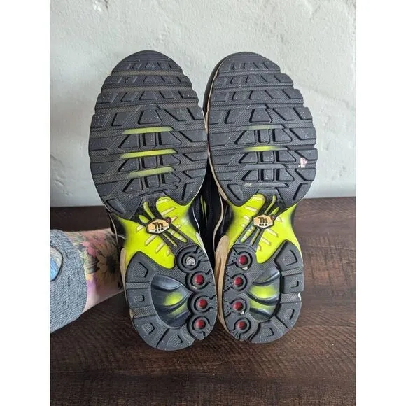 Nike Air Max Plus Youth Black and Neon Green Sneaker Shoes - Size 7Y
