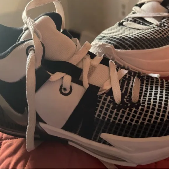 Nike Basketball shoes/Volleyball