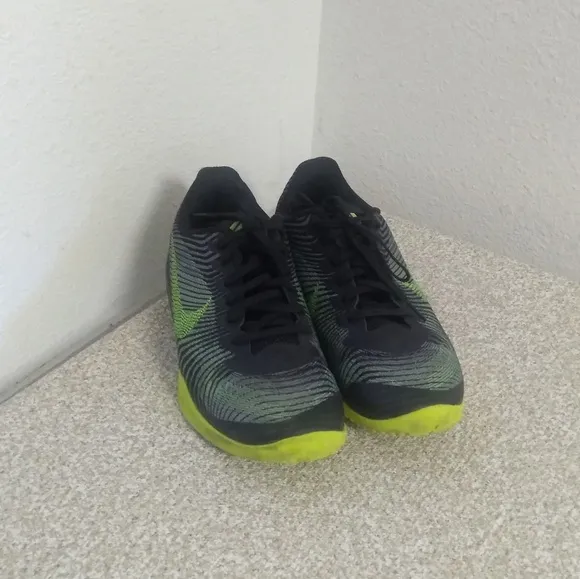 Nike Black And Lime Green Shoes