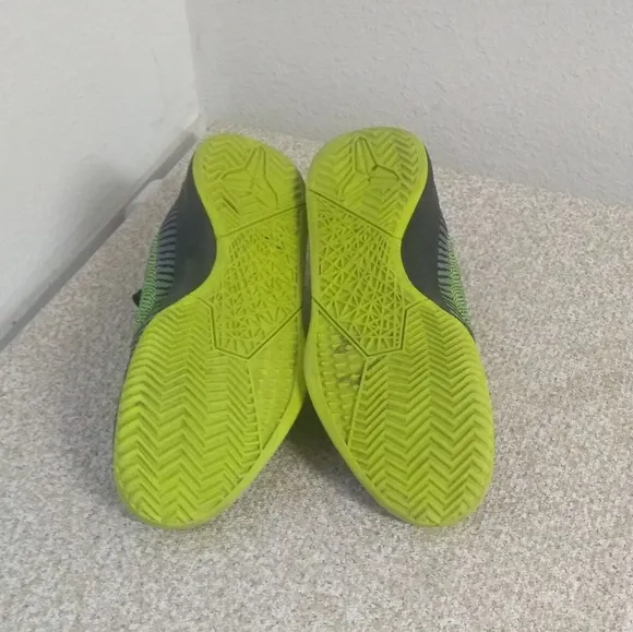Nike Black And Lime Green Shoes