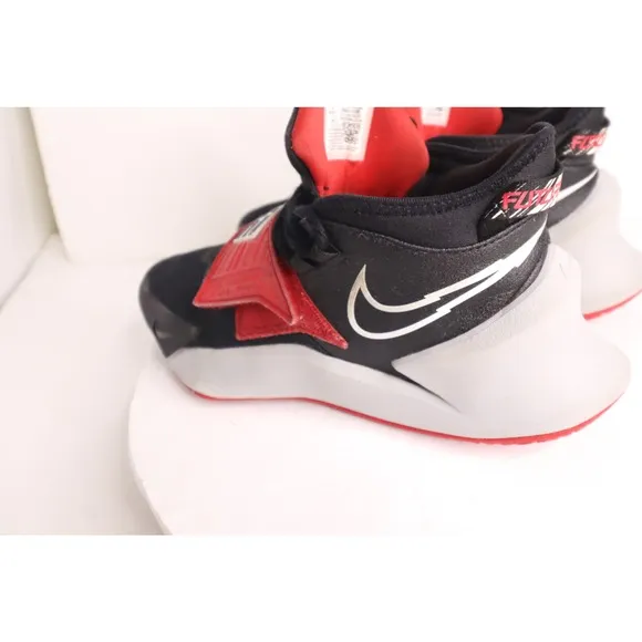 Nike Boys Future Court 3 CT2866-008 Black Red White Basketl Youth Shoes size 5Y