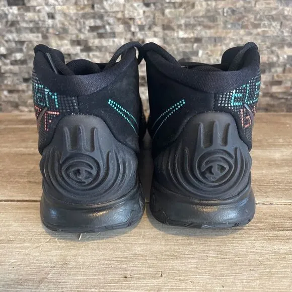 Nike Boys Kyrie 6 Shot Clock Eleven Basketball Shoes Black BQ5599 Size 4Y EUC