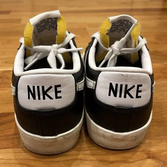 Nike DA6364-001 Blazer Low '77 Sail Sneaker Shoes Size 41/8 Men's Black White