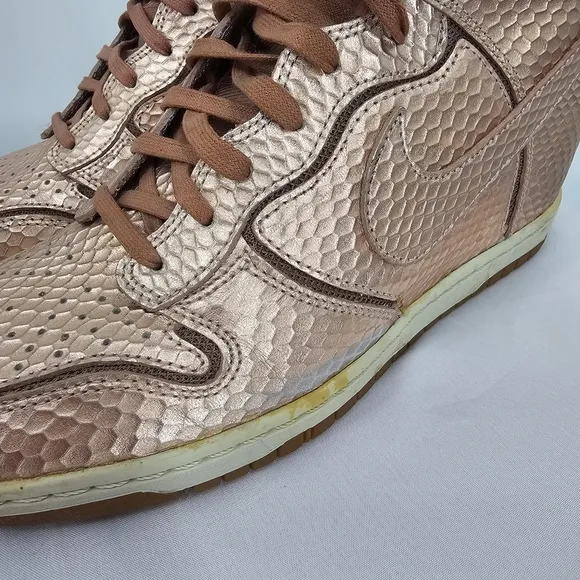 Nike Dunk Sky Hi Wedge Sneakers Rose Gold Snakeskin Size 10