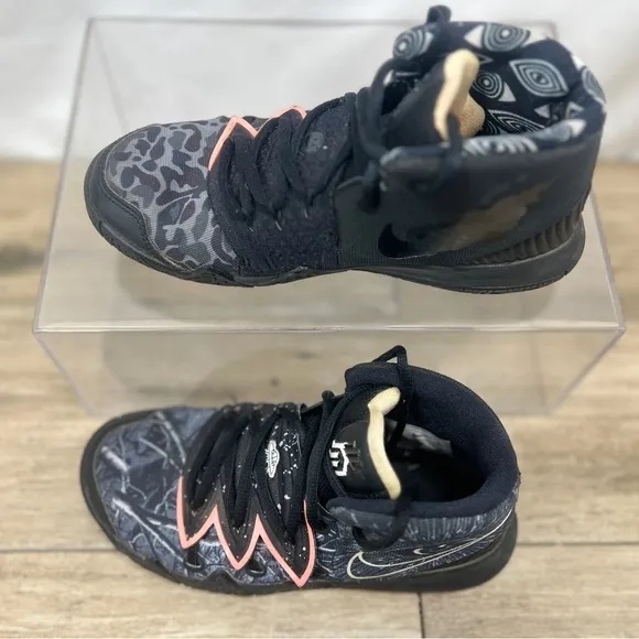 Nike Kybrid What The Basketball Shoes Youth 2.5Y Black Atomic Pink Kyrie Hybrid