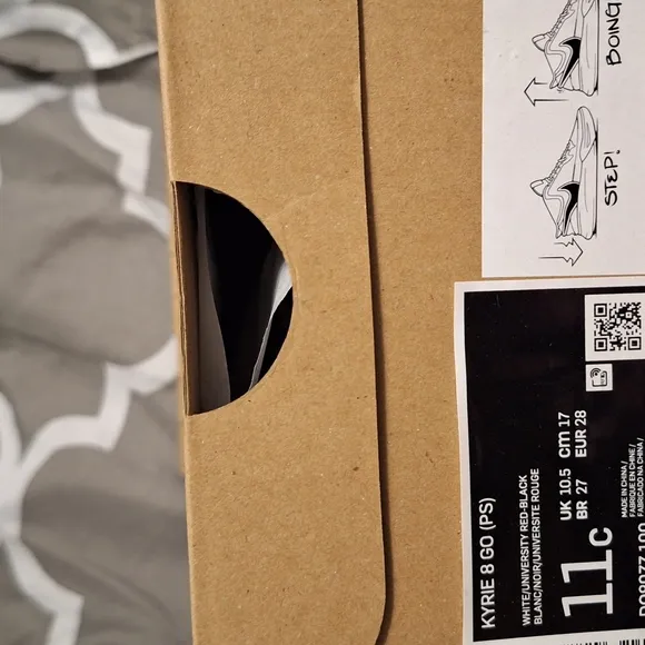 Nike Kyrie 6 Basketball Shoes Box