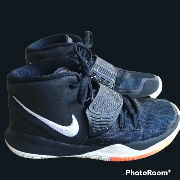 NIKE Kyrie 6 basketball shoes size 7 Y