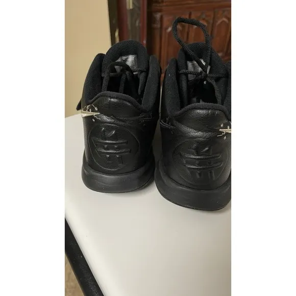 Nike Kyrie Flytrap 3 Kyrie Irving Basketball Shoes Men's Size 12 Black Gold
