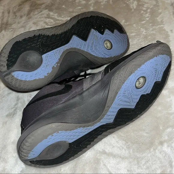 Nike Kyrie Flytrap Black Shoes, size 11