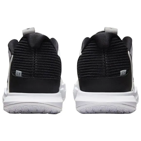 Nike Kyrie Low 5 White Black Basketball Shoes Men's Size 13 DJ6012-102 New