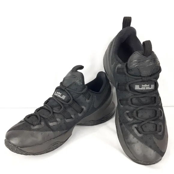 NIKE LEBRON 13 LOW BASKETBALL SHOES