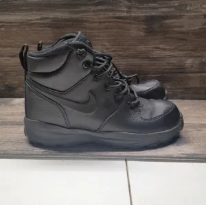 Nike Manoa LTR Boots  Shoes BQ5372-001 Black Big Kids Size 4Y EUC