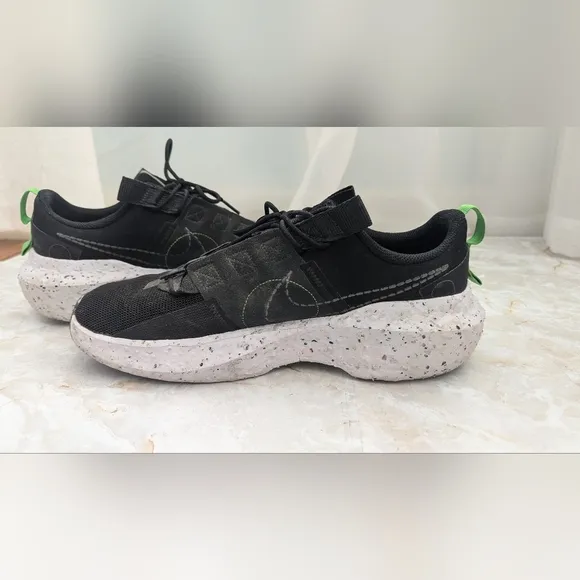 Nike Man's Crater Impact Shoes Black Iron Gray White Green Sizes 11.5