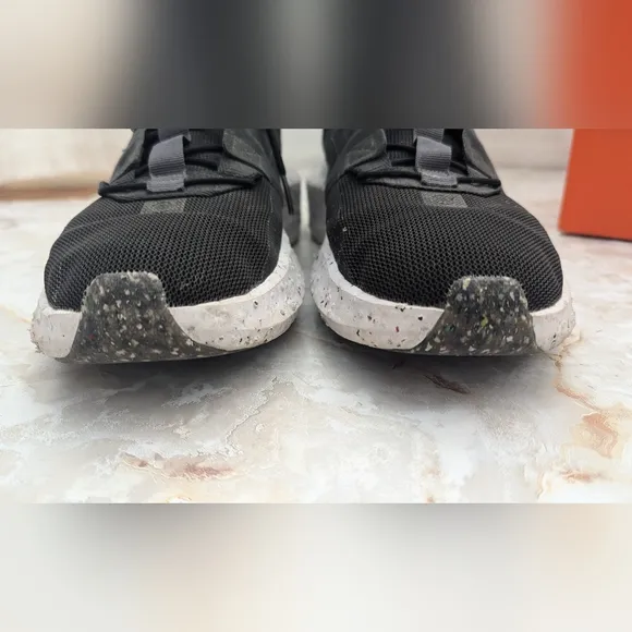 Nike Man's Crater Impact Shoes Black Iron Gray White Green Sizes 11.5