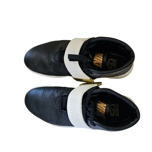 Nike Men's shoes