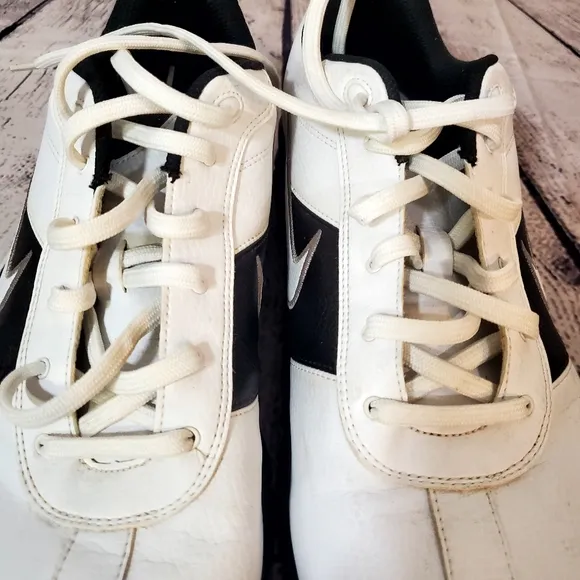 Nike Men's White Black Golf Shoes with Spikes Size 11W
