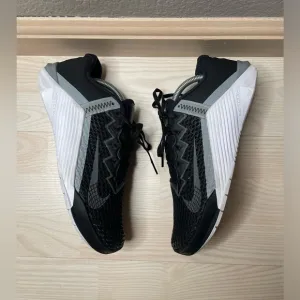 Nike Metcon 6 Black White CK9388-030 Mens Shoes Size 8.5 or Womens Shoes Size 10
